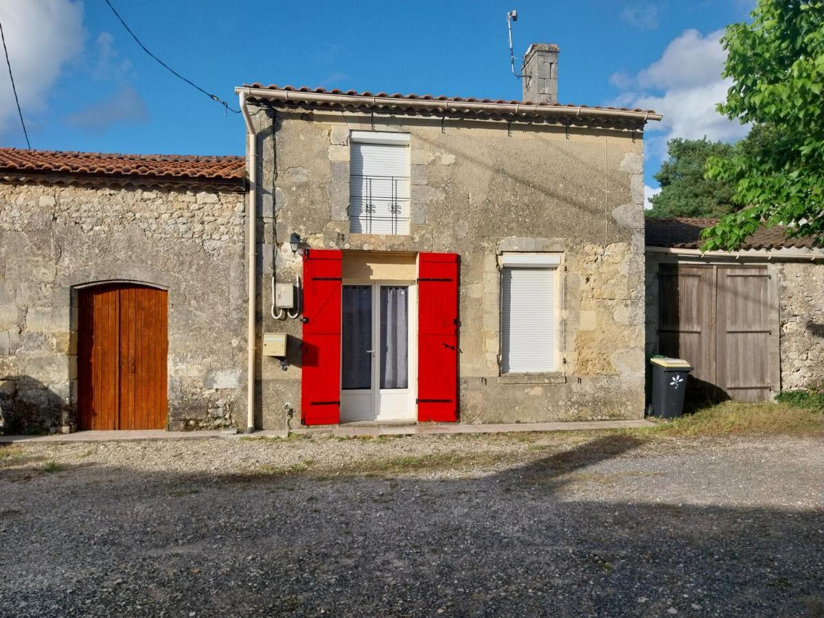 Gite Chez Lea Saint-Seurin-de-Cadourne Zewnętrze zdjęcie