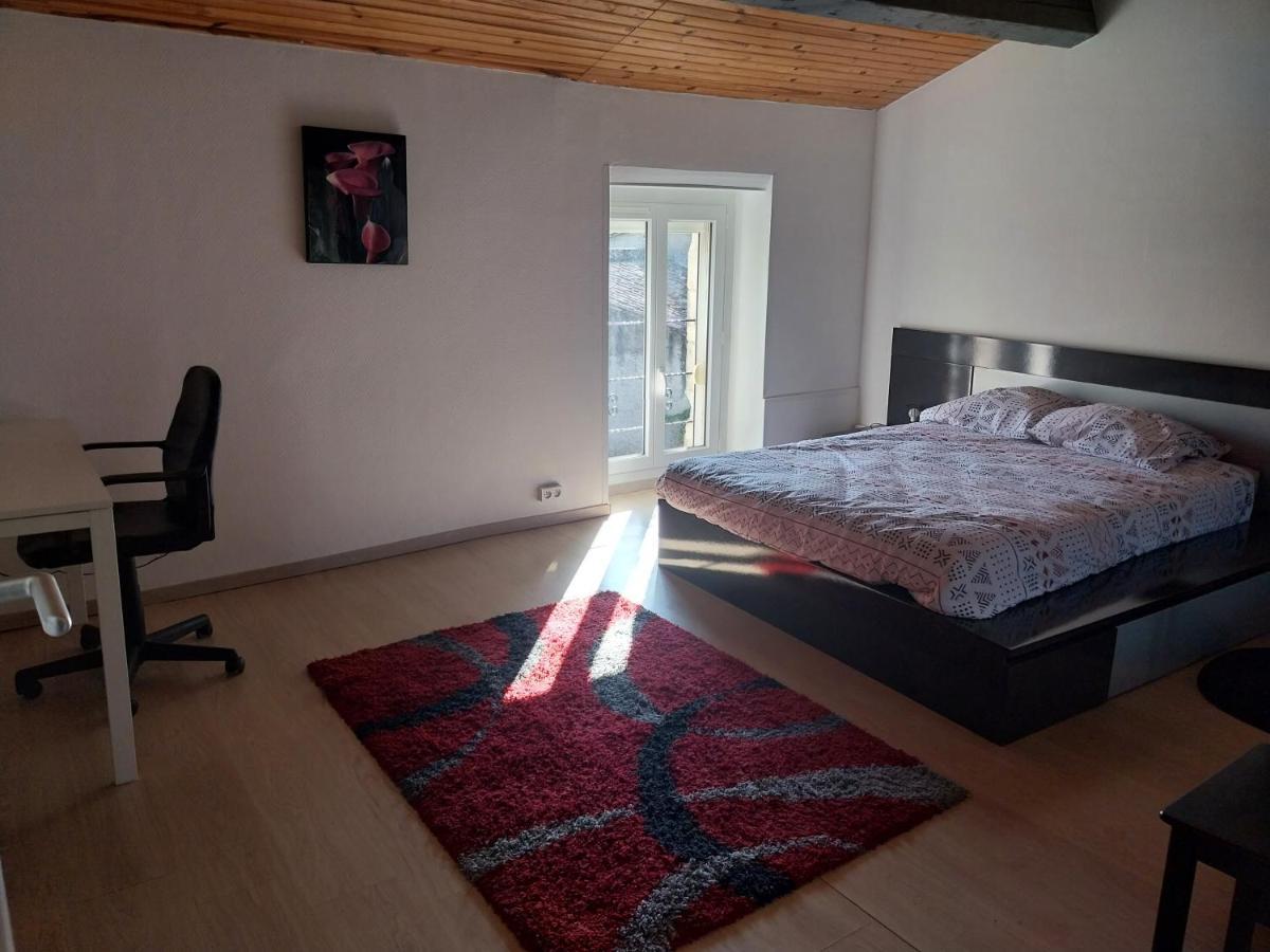 Gite Chez Lea Saint-Seurin-de-Cadourne Zewnętrze zdjęcie