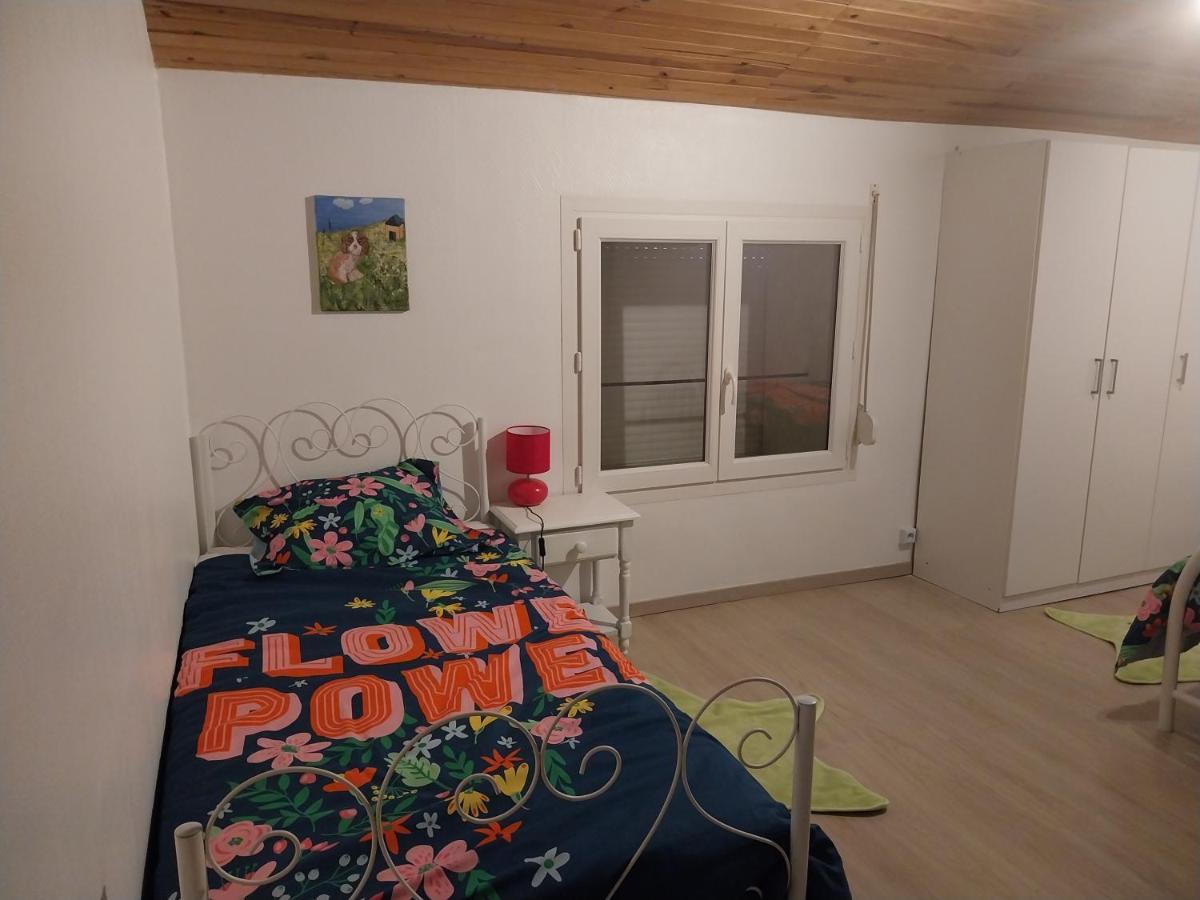 Gite Chez Lea Saint-Seurin-de-Cadourne Zewnętrze zdjęcie